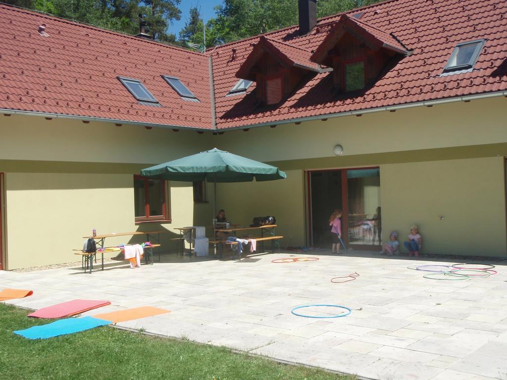 Penzion U Blatce Hotel Nové Hrady Exterior foto